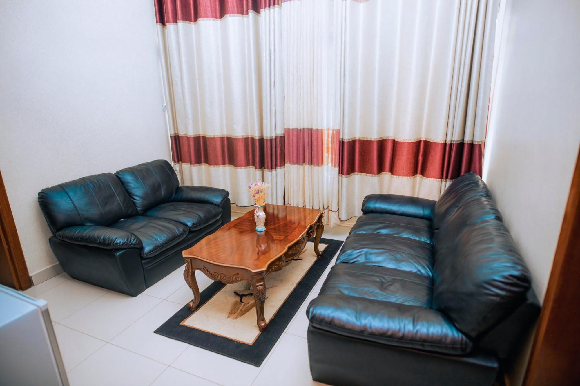 Muhari Peace Guest House מראה חיצוני תמונה